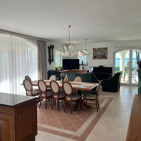 Sandor-villa Villa Balatonboglár